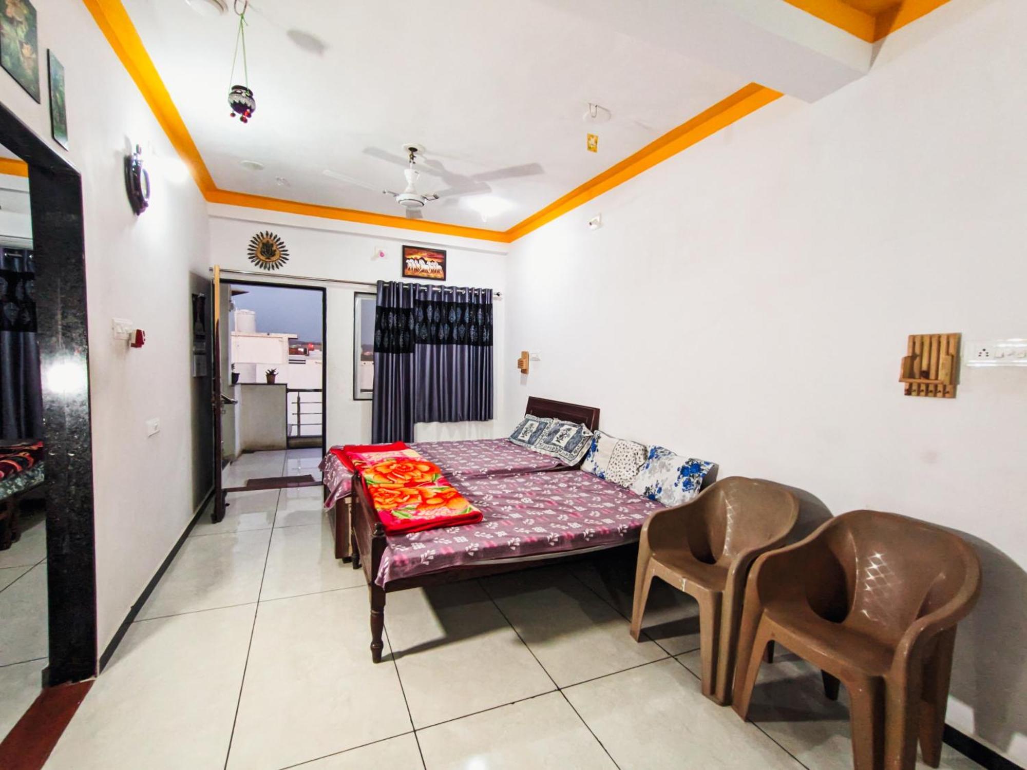 Bhavya Homestay Garudeshwar Exterior photo